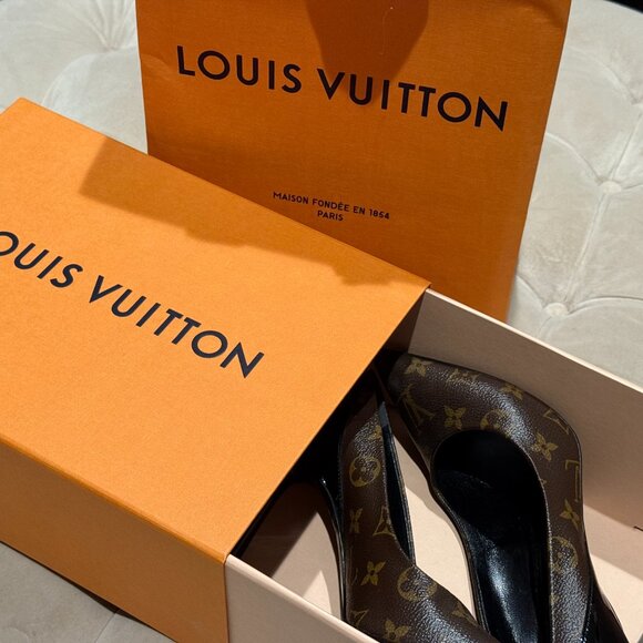 NWT- Louis Vuitton Cherie Pump 100MM - Brand New in Box, never worn - Picture 3 of 8